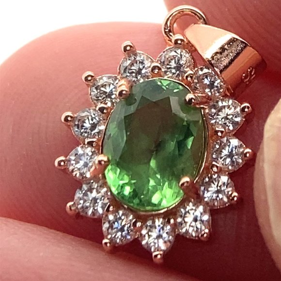 Tsavorite Garnet 1.30ct Rose Gold Finish Solid 925 Sterling Silver Pendant - Picture 1 of 8